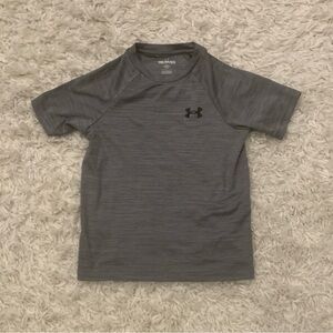 Kids’ Under Armour Shirt (XS)